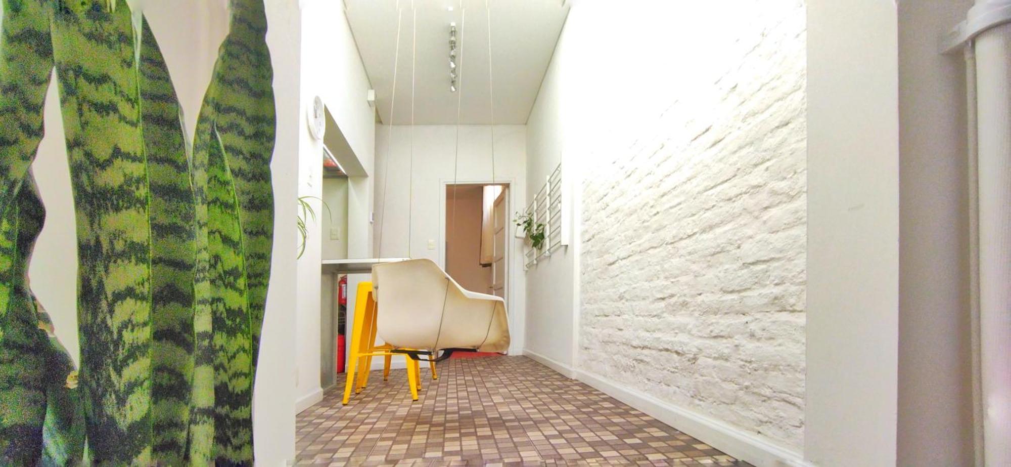 Villa House With Large Terrace, Jacuzzi And Gated Parking For One Car Montevideo Esterno foto
